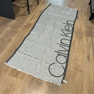 Calvin Klein Color Pop Wrap Scarf
